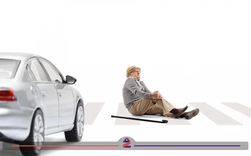 دررفتگی زانو یک پیرمرد در اثر تصادف