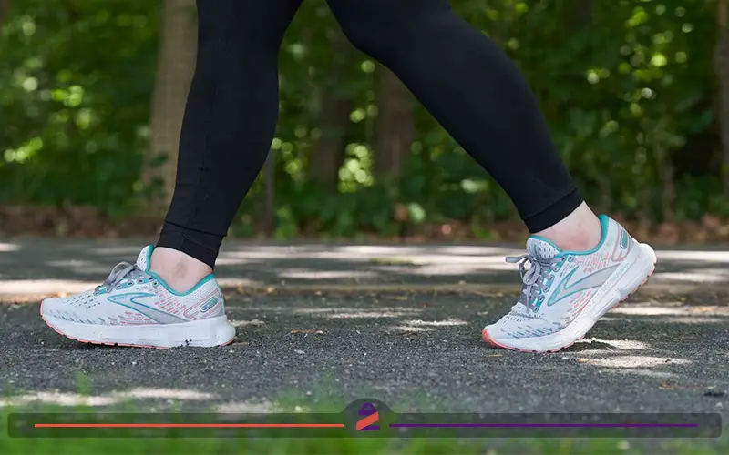کفش مناسب برای پیاده روی
